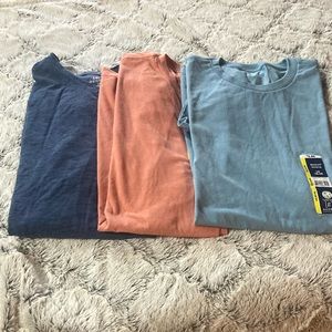 LOT OF 3- Men’s T-Shirts